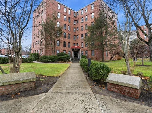 154 Pearsall Dr #1E, Mount Vernon, NY 10552