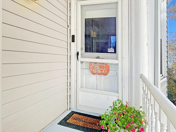 3rd image of 541 Millville Ave
