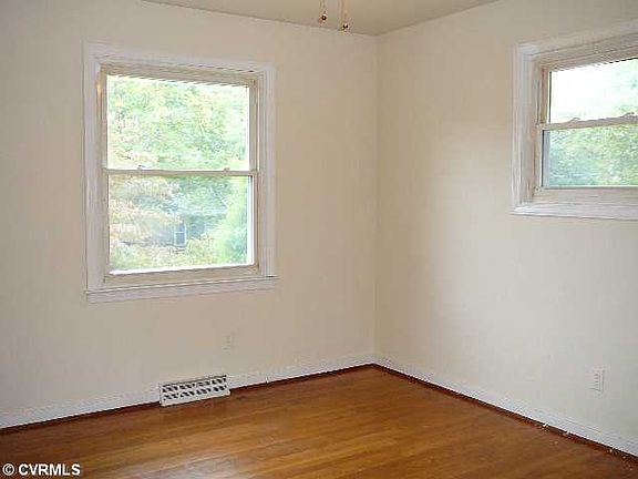 5th image of 6400 Meadowburm Dr