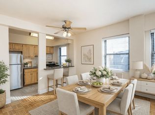 Hilltop House, Washington, DC 20009