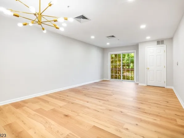 237 Cannella Way BLDG 2 #237, Riverdale Boro, NJ 07457