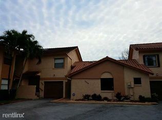 11314 SW 11th St, Hollywood, FL 33025