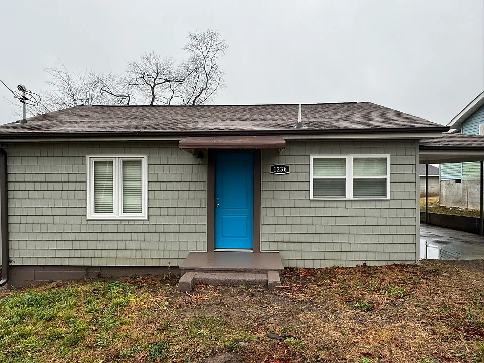 1236 Glenwood Dr