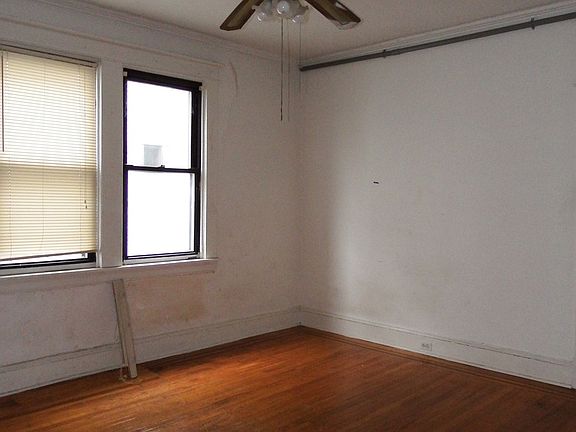 4th image of 2111 Park Ave APT 3
