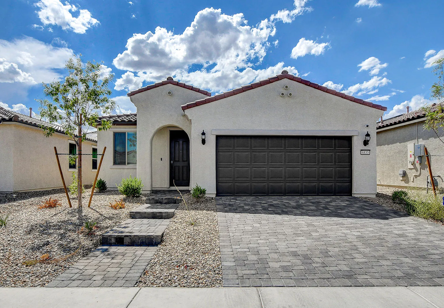 3 bed, $6,000 — Photo 3