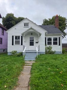 435 Maple St, Sault Sainte Marie, MI, 49783
