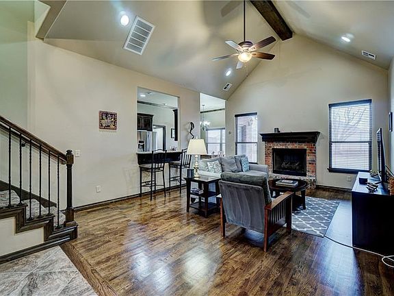 4th image of 16109 James Thomas Ct