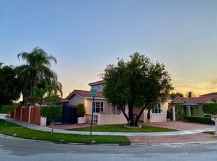 13750 SW 17th Ter, Miami, FL 33175