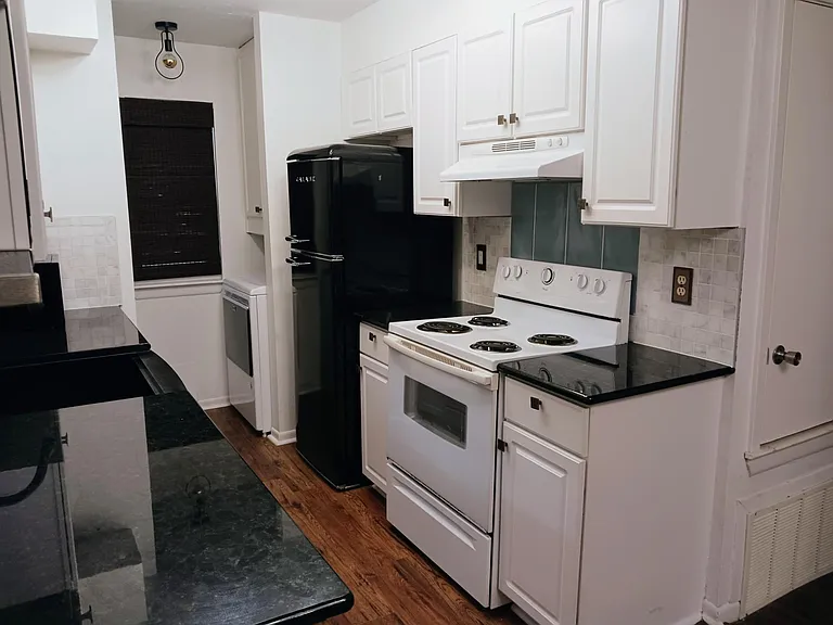 4902 Duval Rd #R2 — Photo 31