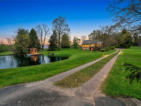 3rd image of 8683 Kennard Rd