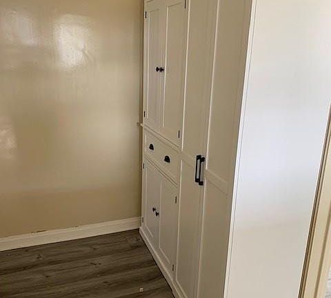 2nd image of 6023 Hersholt Ave