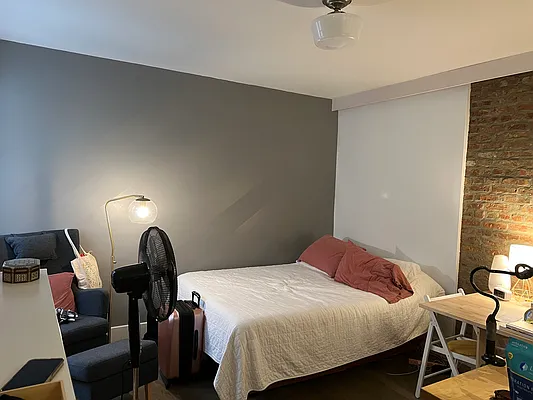 Rented by Compass | media 12