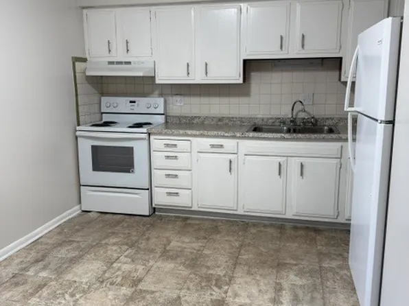 1844 Grandin Rd SW, Roanoke, VA 24015