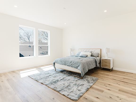 4th image of 1704 McBroom St #1704