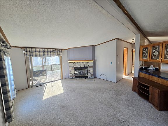 2nd image of 561 Shadybrook Cir