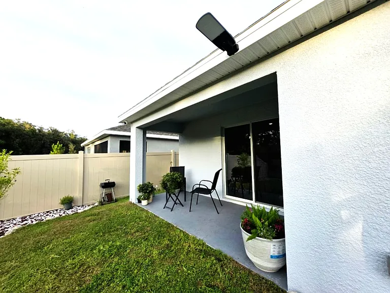5220 Berry Bay Ave #5220 — Photo 32