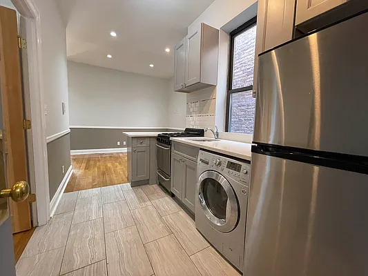 Rented by Best Apartments North Inc | media 35