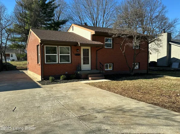 308 S 6th St, Bardstown, KY 40004