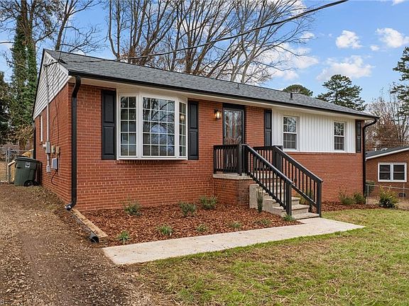 2nd image of 3202 James Pl