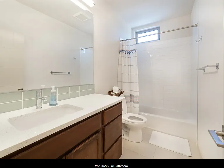 171 20th Ave — Photo 13