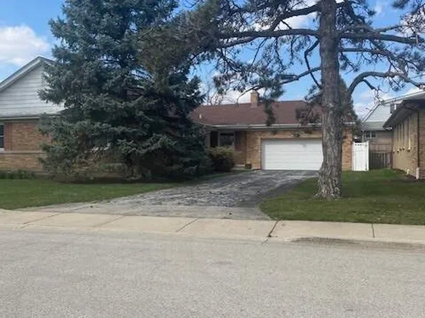 7904 W Cortland St, Elmwood Park, IL 60707