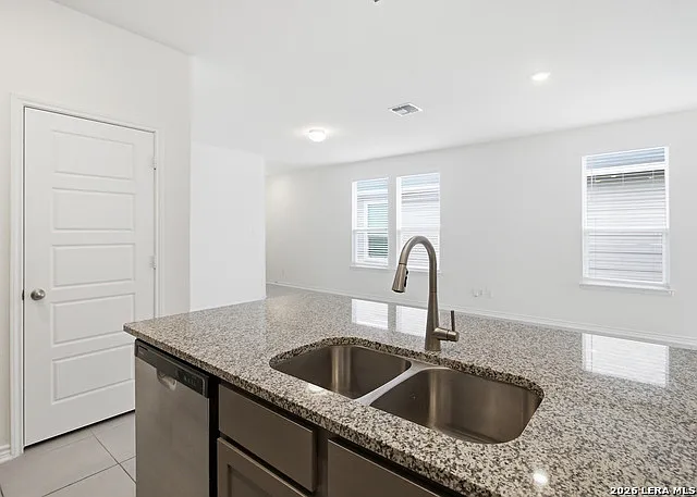 11634 Black Rose — Photo 13