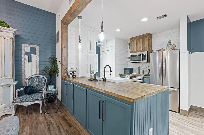 1 bed, 737 sqft, $3,000 — Photo 1