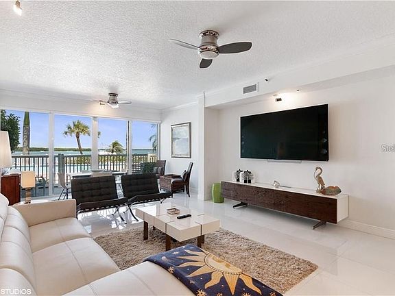 2nd image of 615 Dream Island Rd #107