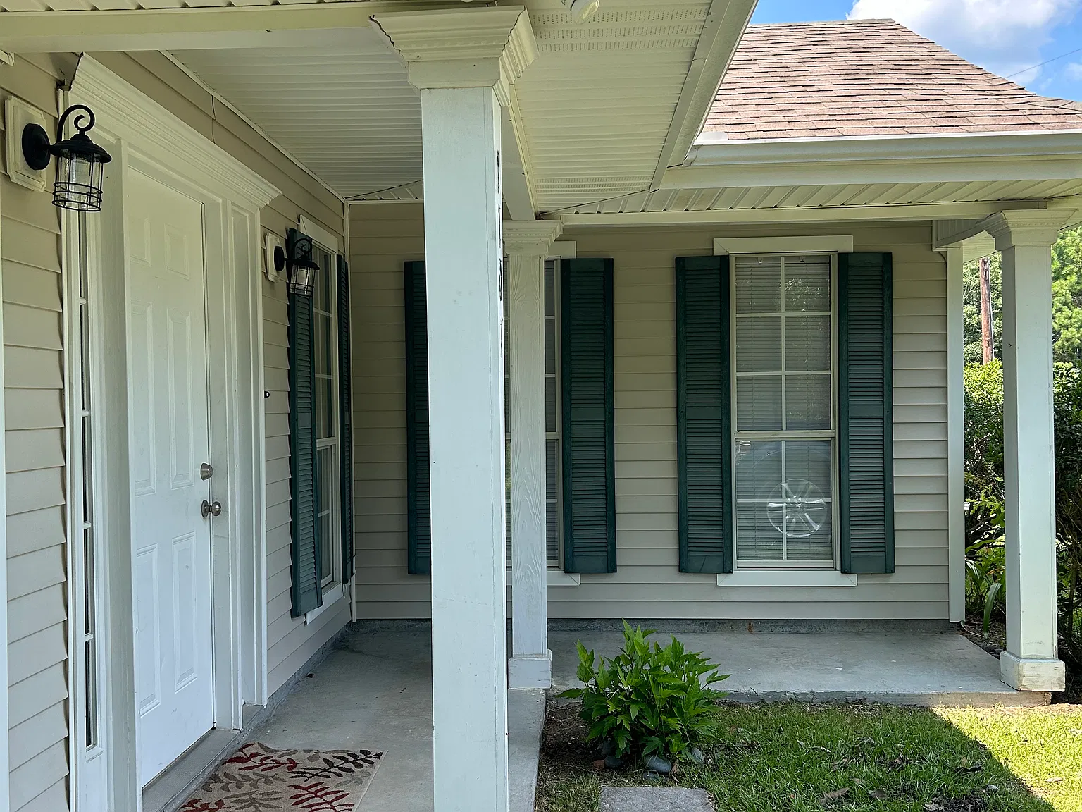 2 bed, 1133 sqft, $1,425 — Photo 2