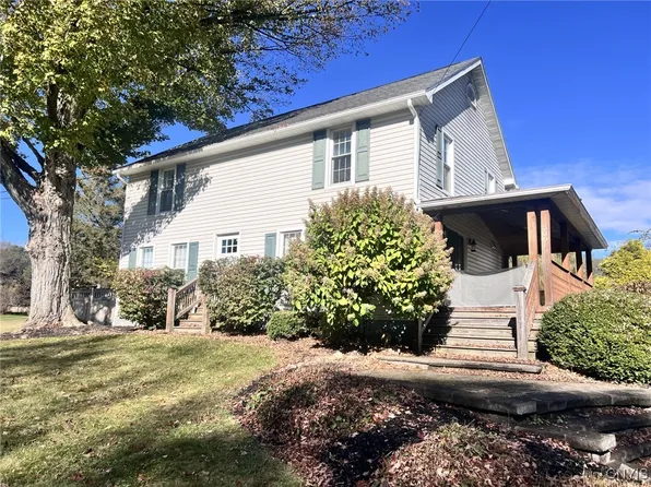 509 McLean Rd, Cortland, NY 13045