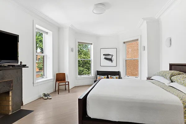 Rented by Corcoran | media 5