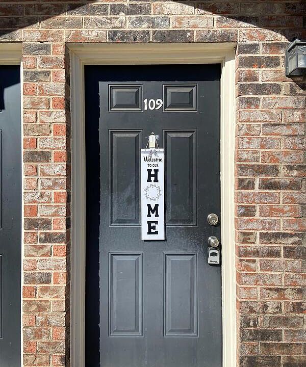 1st image of 600 Grand Ave #109
