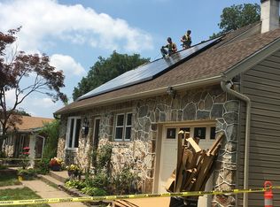 1940 Kensington Rd, Bethlehem, PA 18018