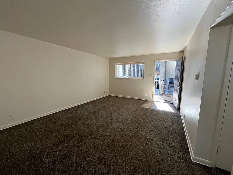 1032 Dayton St #5 — Photo 3