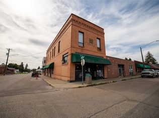 107 6th St W APT 4, Columbia Falls, MT 59912