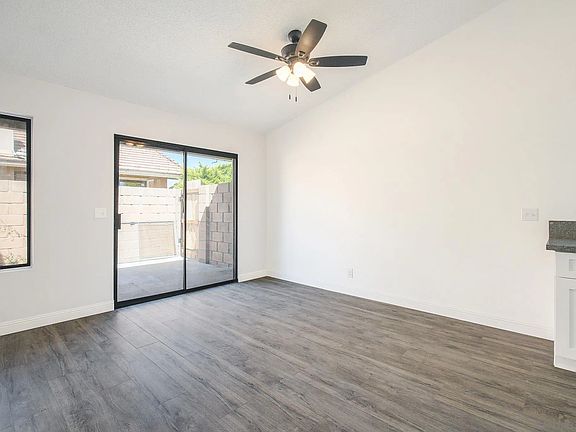 5th image of 1402 Hancock Cir