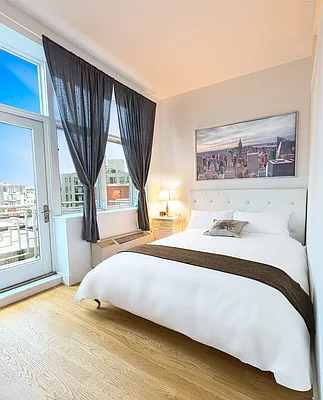 Rented by City View Living | media 78