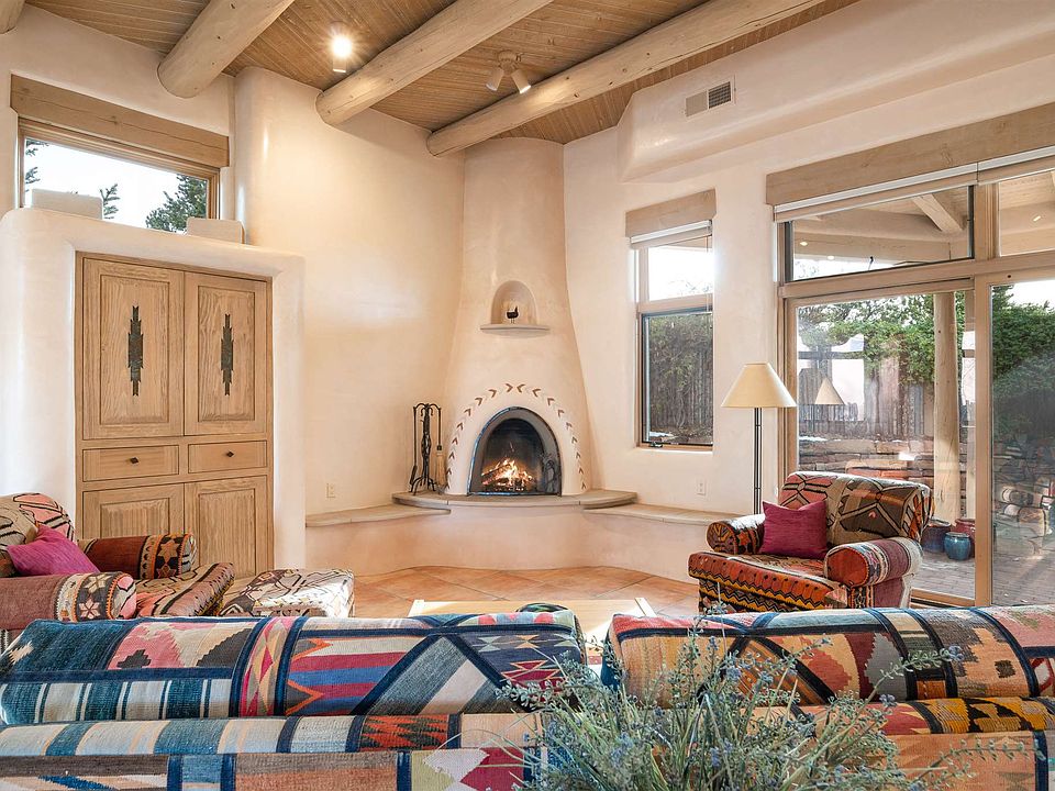1st image of 516 Los Nidos Dr