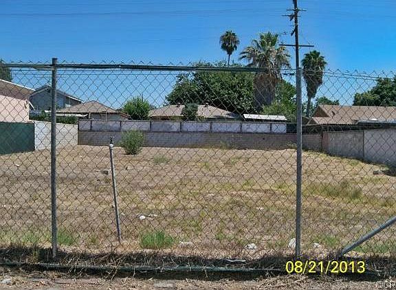 5th image of 738 N Citrus Ave