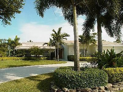 1st image of 11844 N Lake Dr