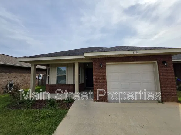 5794 Corkscrew Ct, Pace, FL 32571