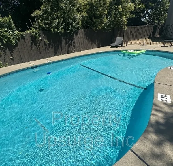 The Estate — Photo 94