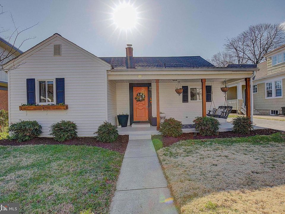 1st image of 133 Archwood Ave