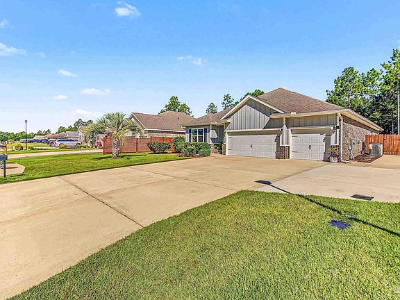 4th image of 8024 Silver Maple Dr