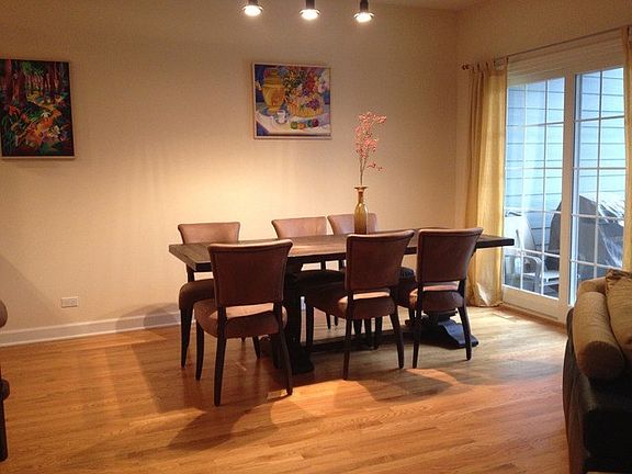 2nd image of 1939 Lynn Cir #1939