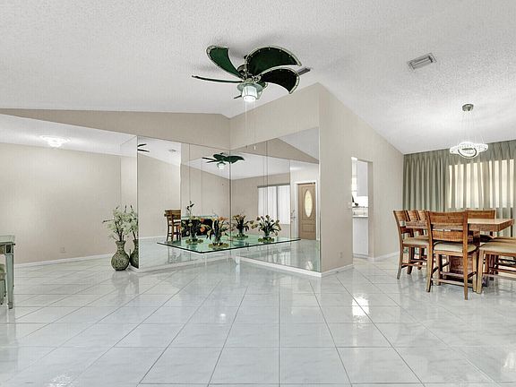 5th image of 105 Sunflower Circle
