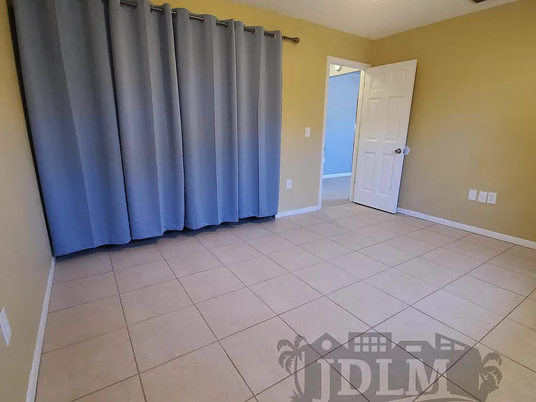 1289 Bertland Way — Photo 9