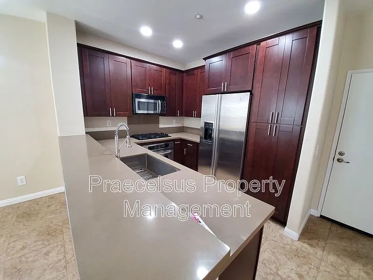 2175 Condor Dr #55 — Photo 2