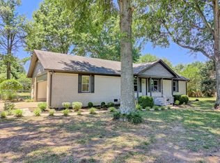 1040 Como St, Mc Kenzie, TN 38201