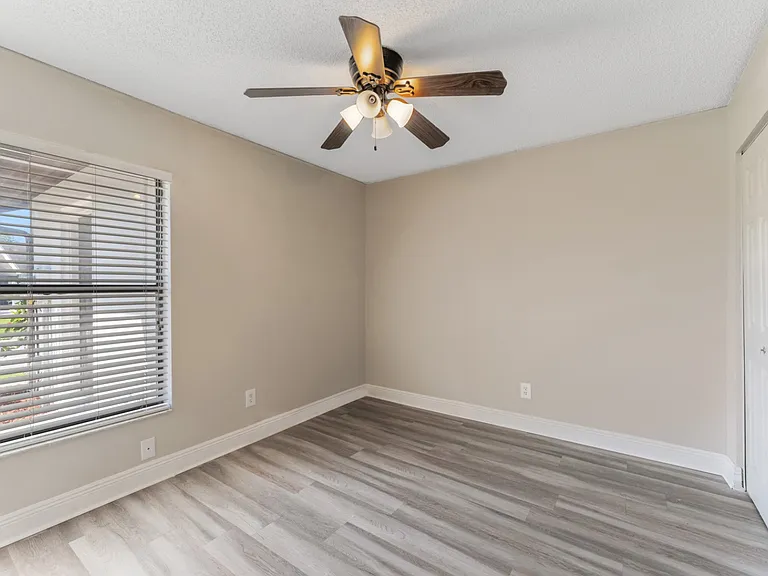 5201 Bellefield Dr — Photo 17